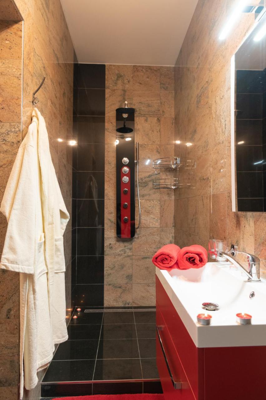 Romanticky Wellness Suite Hotel Heinz Dobris Exterior foto
